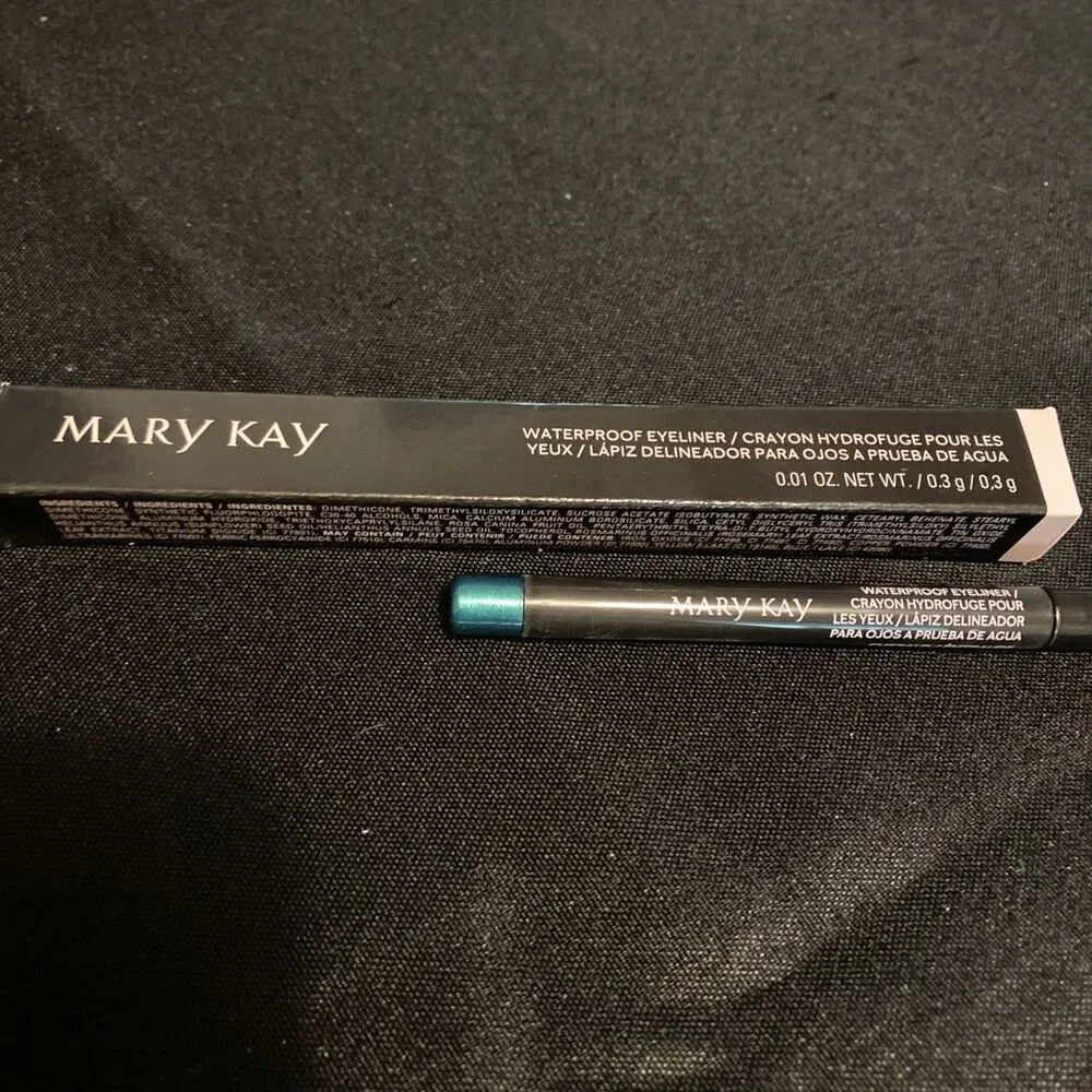 Mary Kay Waterproof Eyeliner Emerald Green